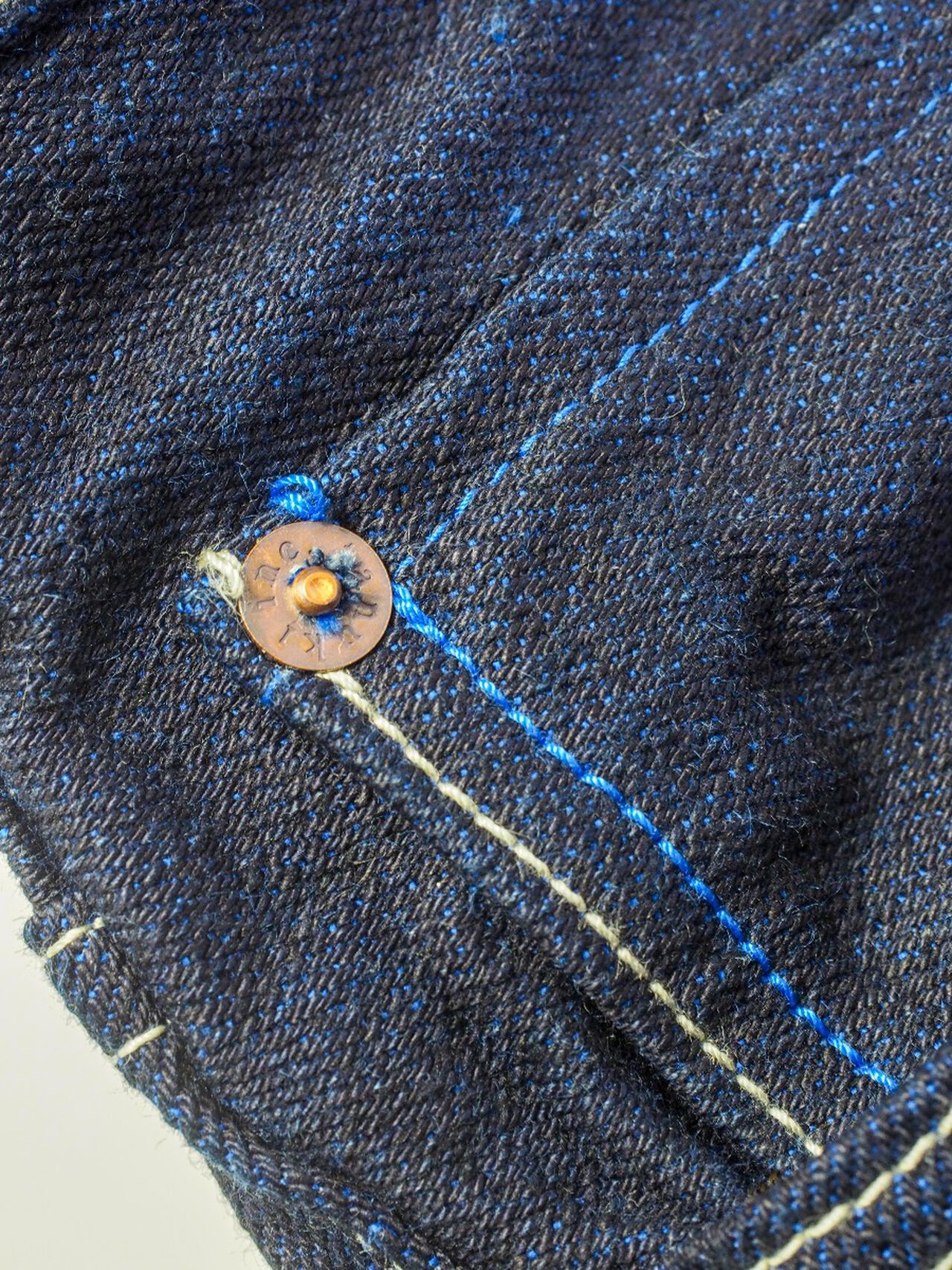 YUT 16.5oz Natural Indigo "Yurai" Tapered Jeans image number 5
