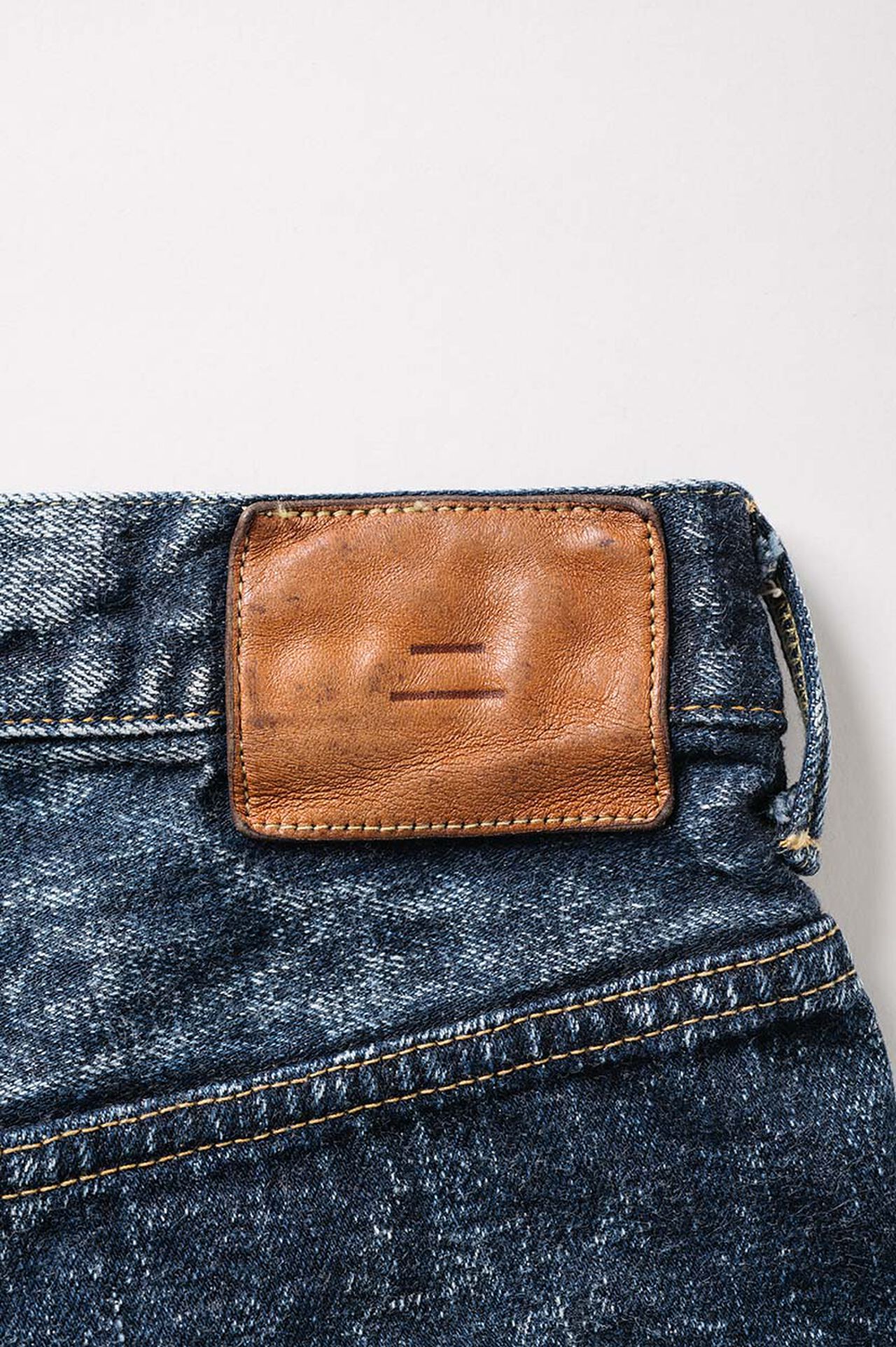 NAWHT 16.5oz Natural Indigo Acid Wash High Rise Tapered Jeans image number 14