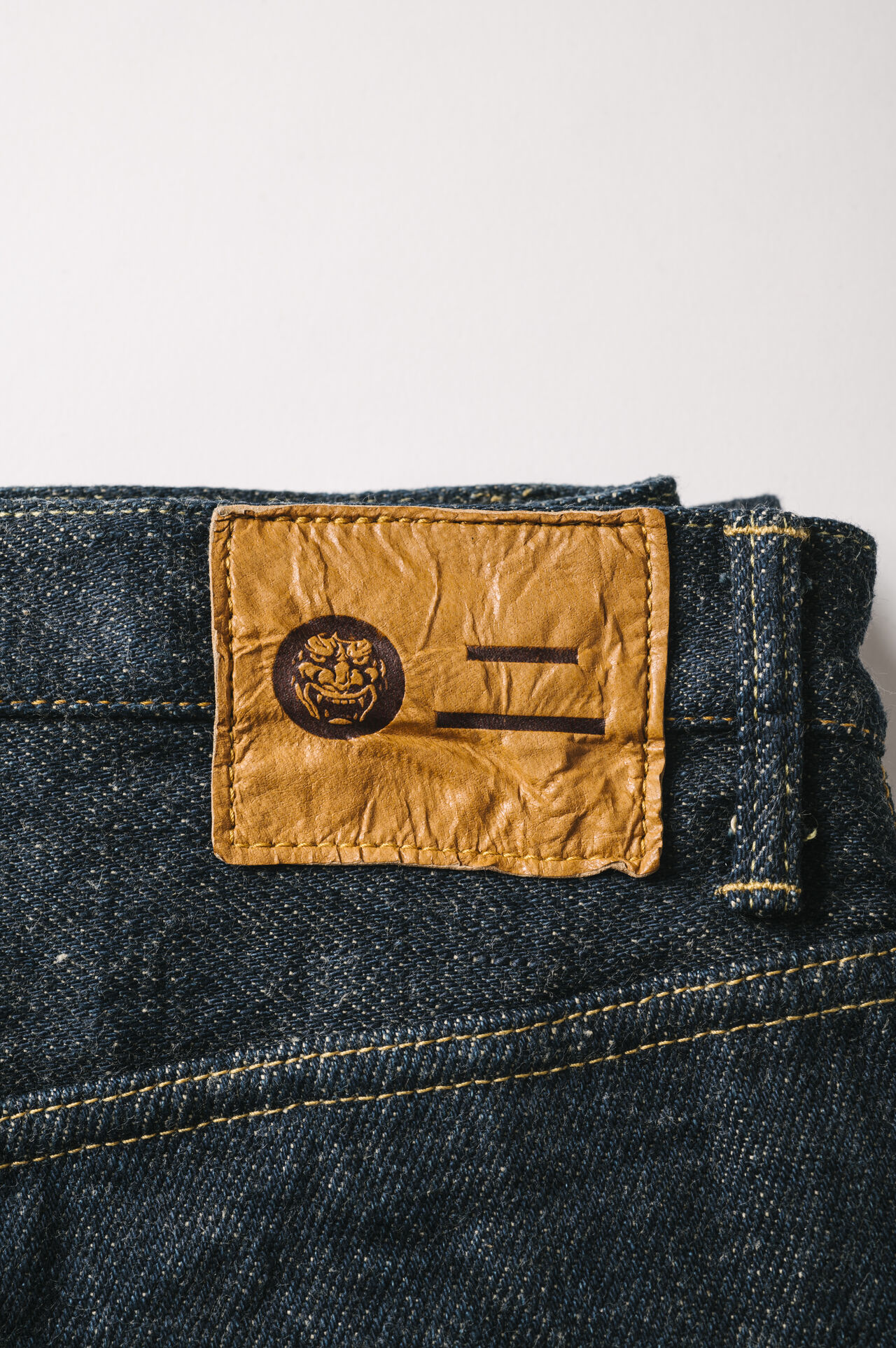 OTHT ONI x TANUKI Collaboration 21.5oz Secret Denim High Rise Tapered Jeans image number 15
