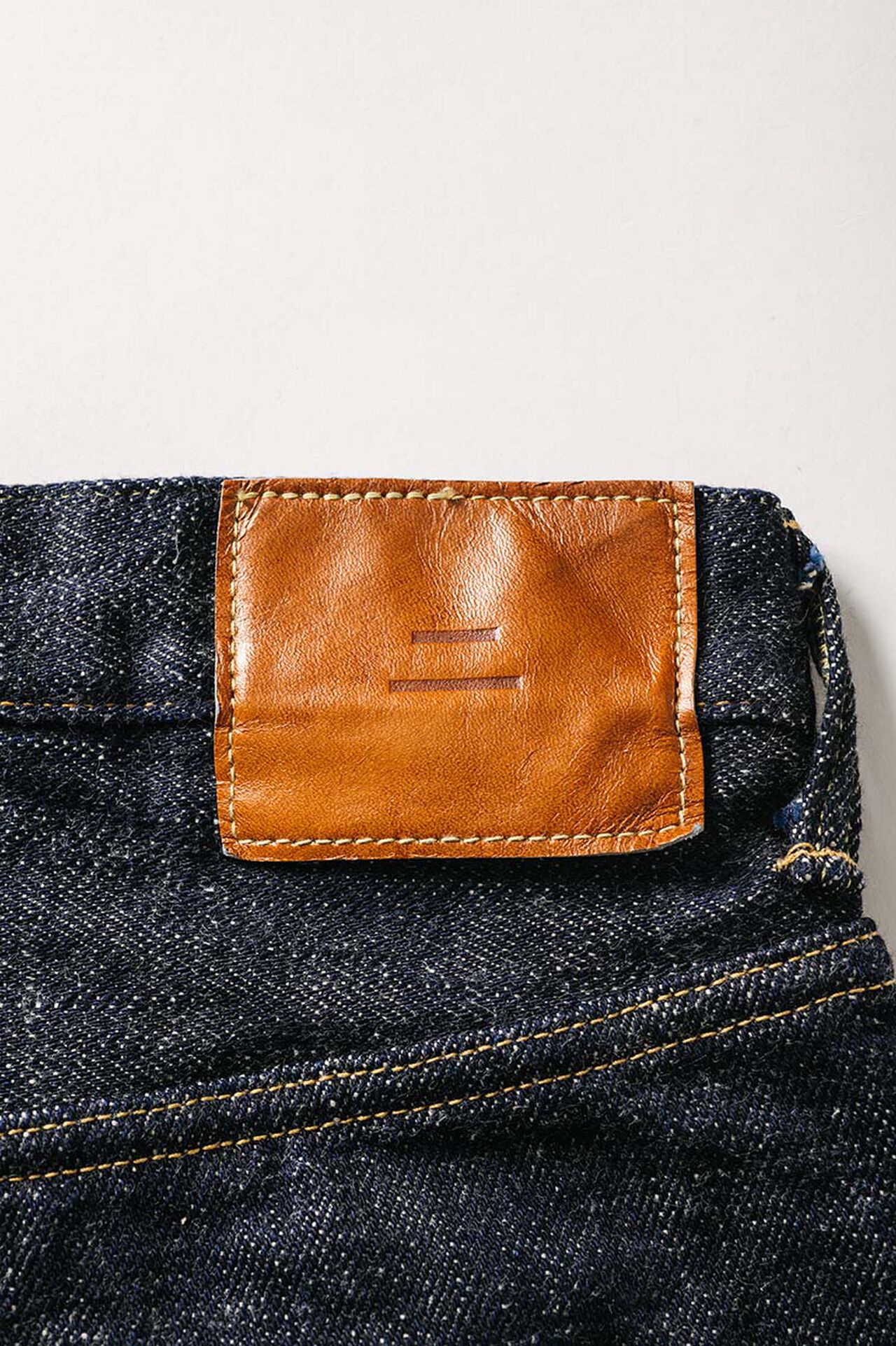 MI8783HT
"Miyabi" 18.7oz 
High Tapered Jeans image number 12