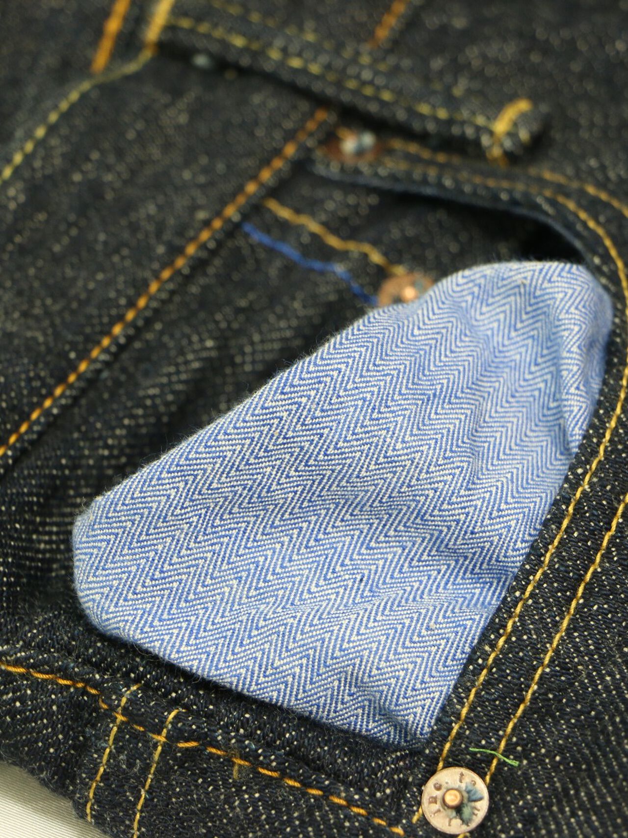 ET 18oz "Earth" Tapered Jeans image number 13