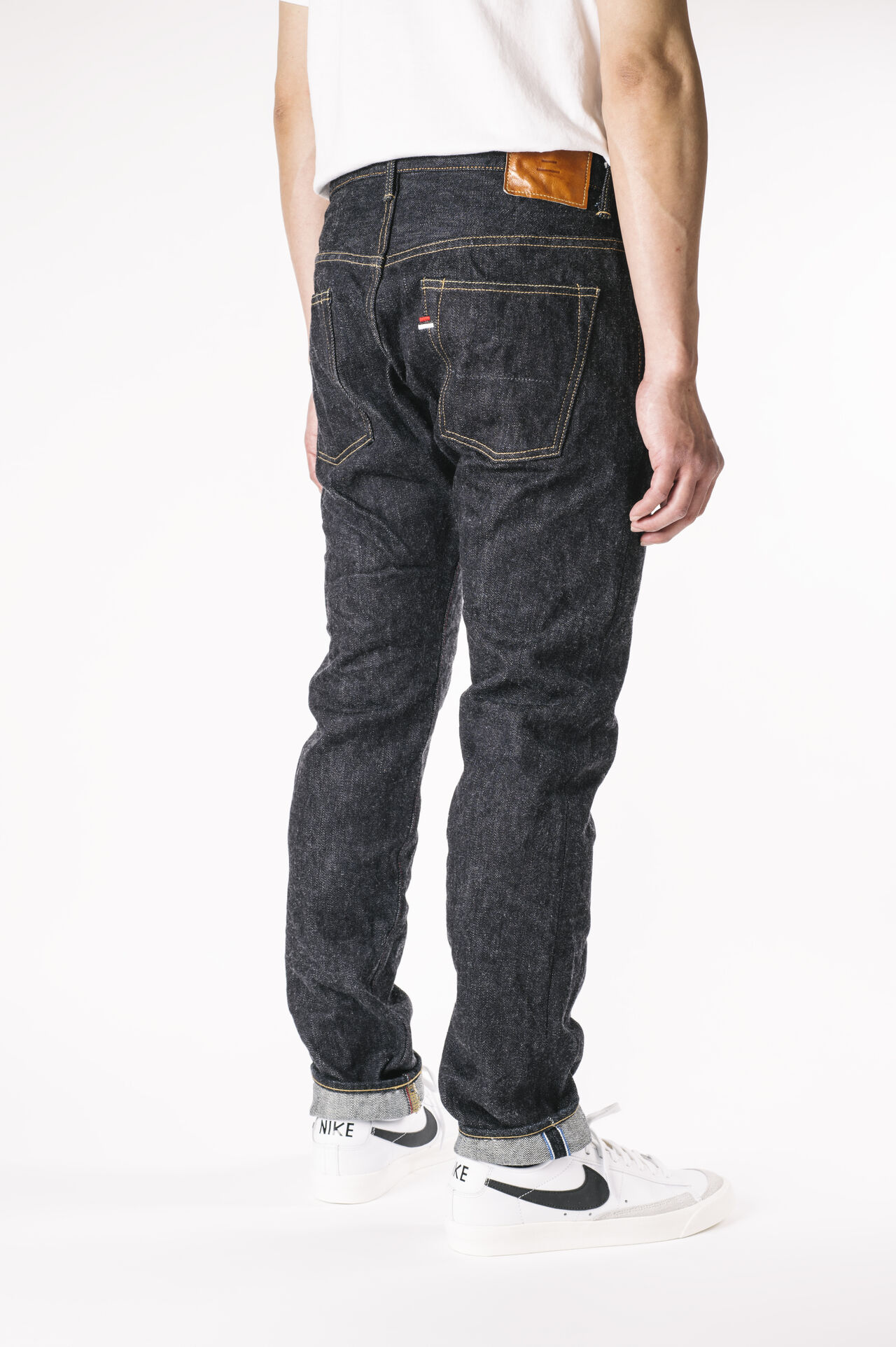 RCT 16.5OZ Red Cast Tapered Jeans image number 4
