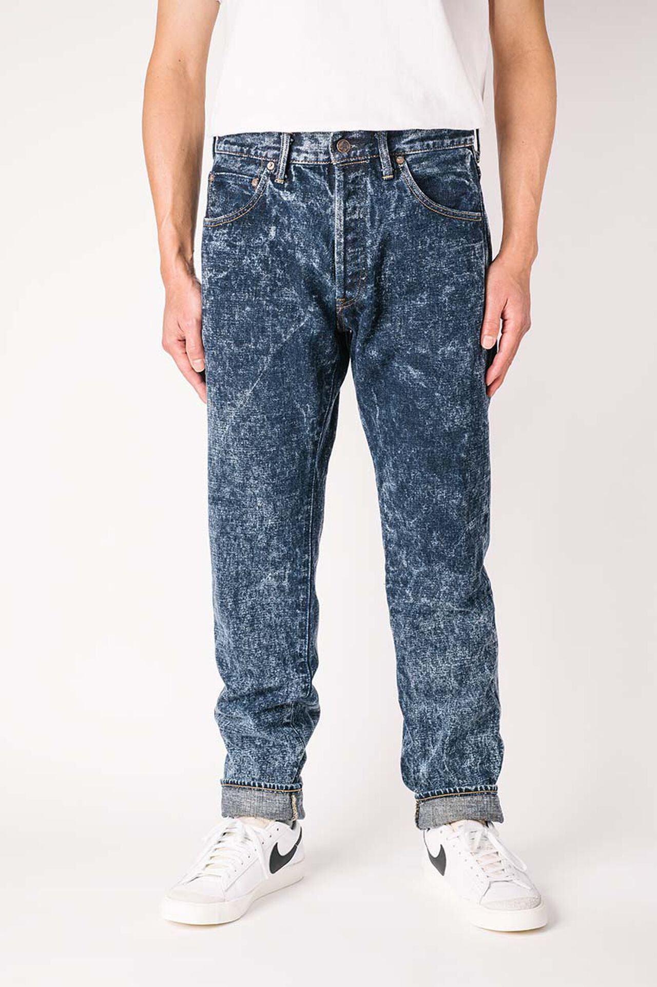 Buy NAWHT 16.5oz Natural Indigo Acid Wash High Rise Tapered Jeans for 350.00 | Tanuki
