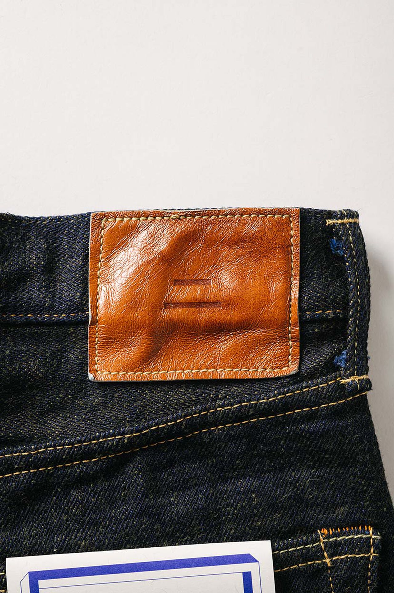 HK6561R
"Heavy Kusaki" 19.5oz
Regular Straight Jeans image number 12